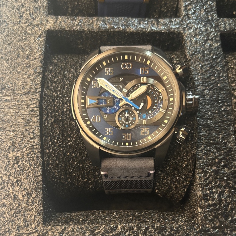 Invicta Corduba Men’s Watch 34977 – 50mm Gunmetal Blue Leather Chronograph